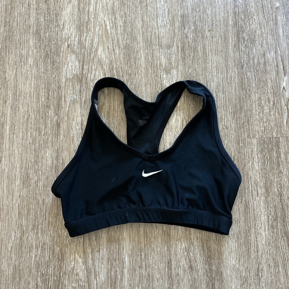 Black Nike sports bra drifit